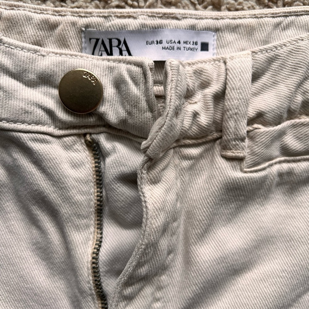 Zara Cream Ankle Cropped Pants Relaxed Fit - Picture 2 of 3